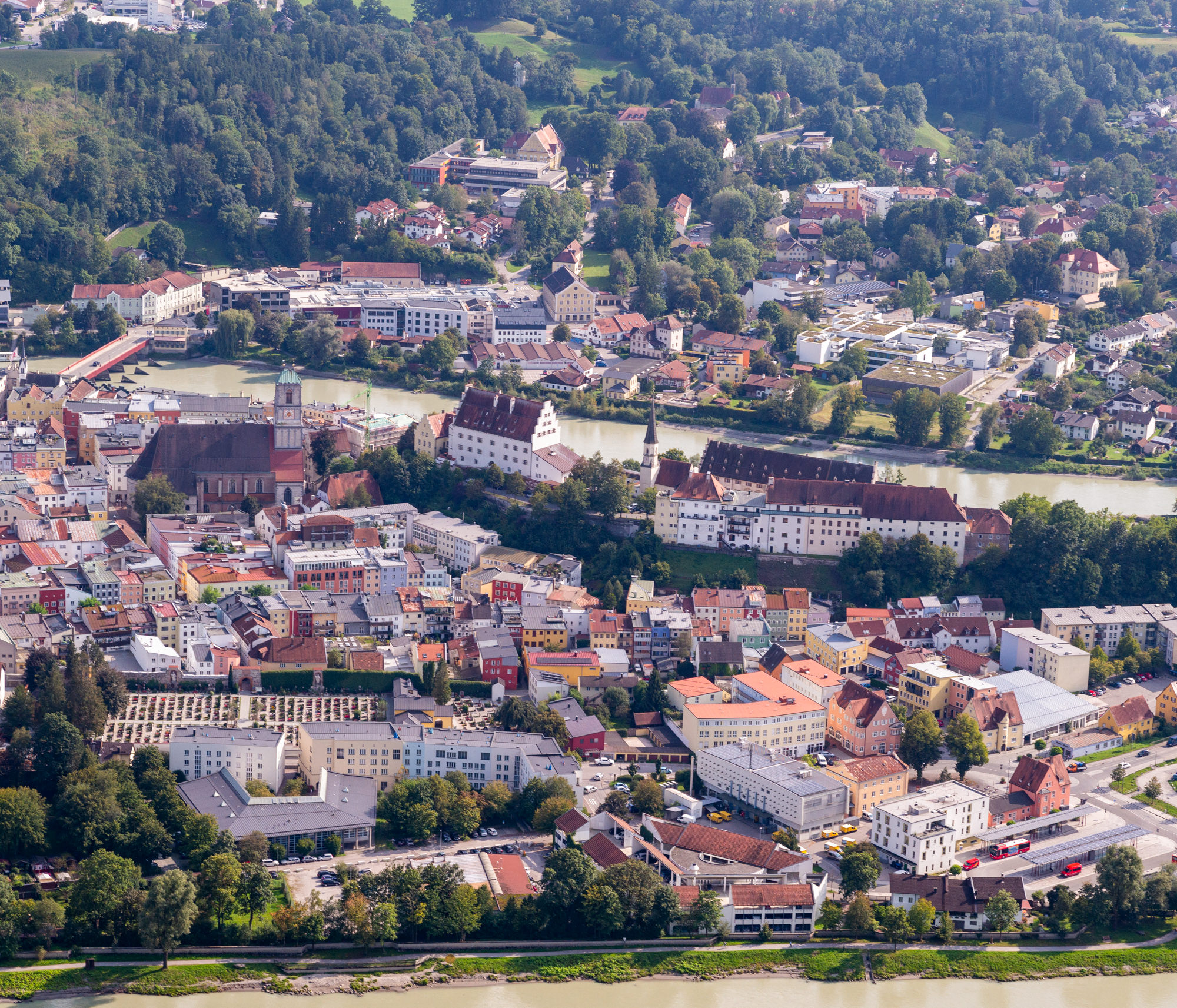 burgwasserburg.jpg